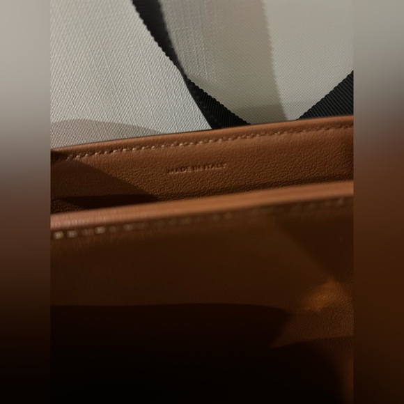 CELINE Medium Tabou Smooth Calfskin Tan Crossbody Shoulder Bag LIKE NEW - Picture 8 of 9